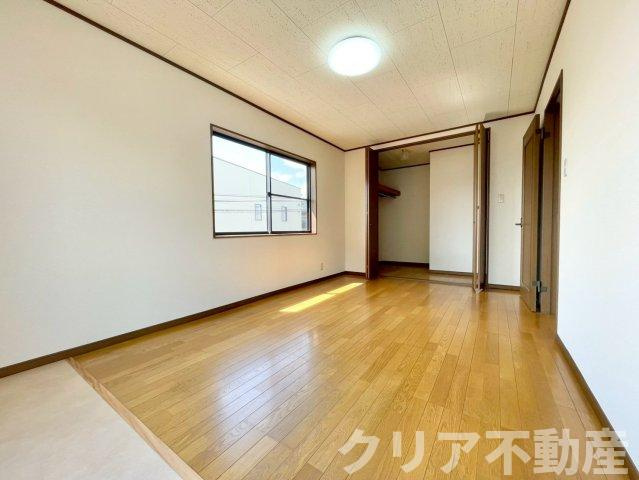 【洋室】 | 伊勢崎市富塚町　中古住宅