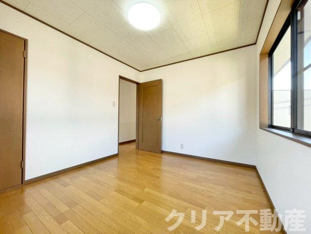 【洋室】 | 伊勢崎市富塚町　中古住宅