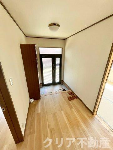 【玄関】 | 伊勢崎市富塚町　中古住宅