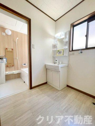 【独立洗面台】 | 伊勢崎市富塚町　中古住宅