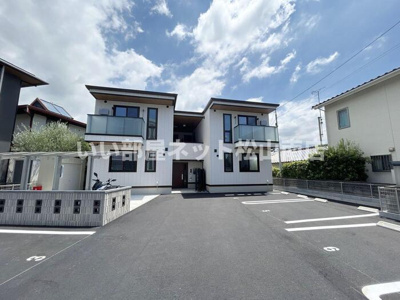 【外観】 | LAYOVER