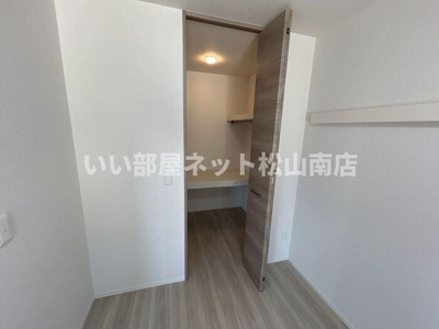 【収納】 | LAYOVER