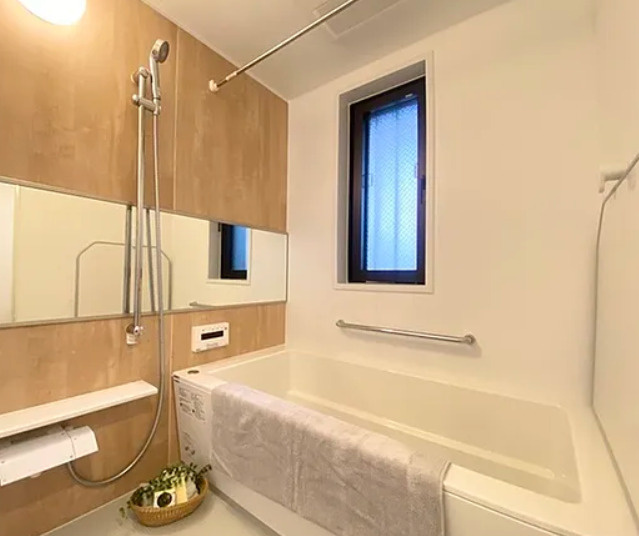 ヴィラージュヴェール８番館の浴室|お風呂です