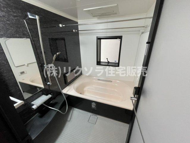 守口市金田町2丁目　一戸建ての浴室|浴室TV付
■物件内覧・資金計画相談・住宅ローン相談、リフォーム相談、お問合せ受付中■
※当日・翌日のご内覧、ご相談はお電話でのお問合せがスムーズです！