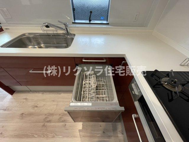 守口市金田町2丁目　一戸建ての設備|食器洗い乾燥機
■物件内覧・資金計画相談・住宅ローン相談、リフォーム相談、お問合せ受付中■
※当日・翌日のご内覧、ご相談はお電話でのお問合せがスムーズです！