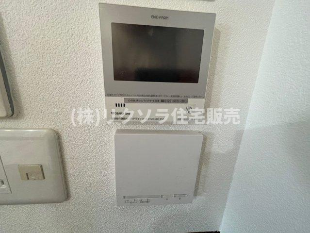 守口市金田町2丁目　一戸建ての発電・温水設備|給湯機パネル　床暖房付
■物件内覧・資金計画相談・住宅ローン相談、リフォーム相談、お問合せ受付中■
※当日・翌日のご内覧、ご相談はお電話でのお問合せがスムーズです！
