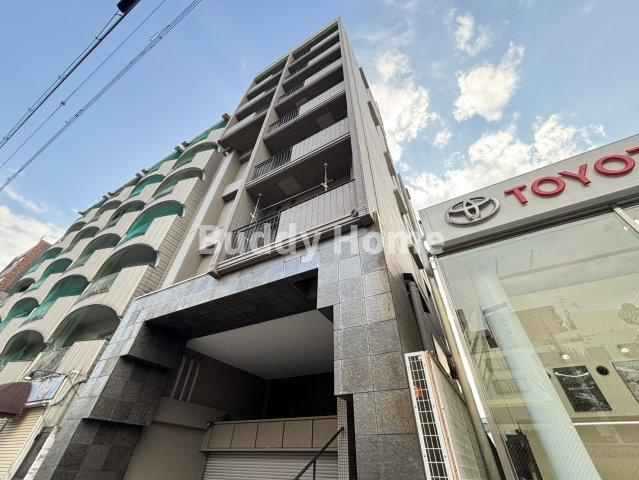 MAISON DE ADONの外観