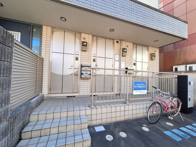 ロサ・ルテアのロビー