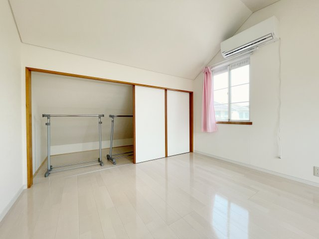 中古戸建・収納豊富　郡山市富田町上鶴蒔田の収納|間口が広いので出し入れもしやすい収納です！収納も十分なスペースがあるので部屋を広く使えます♪