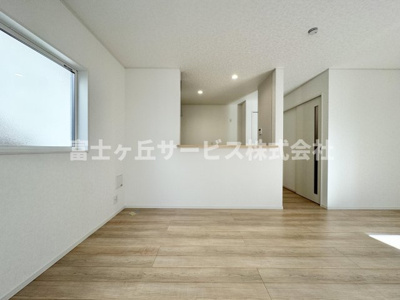 【キッチン】 | 静岡市葵区上伝馬 3期 新築一戸建て 6号棟 | キッチン正面です