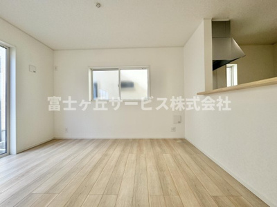 【ダイニング】 | 静岡市葵区上伝馬 3期 新築一戸建て 6号棟 | ダイニングです