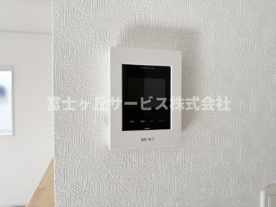 【セキュリティ】 | 静岡市葵区上伝馬 3期 新築一戸建て 6号棟 | 来客の際、顔が見えて安心です