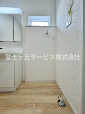 【ランドリースペース】 | 静岡市葵区上伝馬 3期 新築一戸建て 7号棟 | 洗濯機置き場です