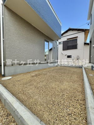 【庭】 | 静岡市葵区上伝馬 3期 新築一戸建て 7号棟 | 庭です