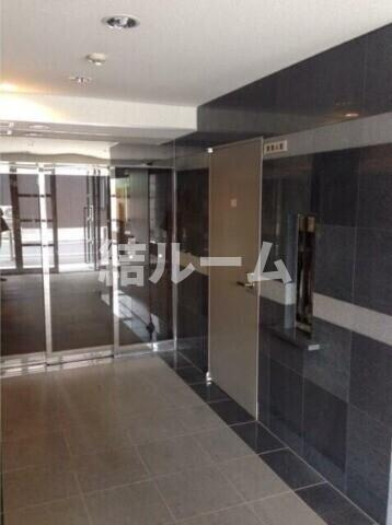 板橋区稲荷台の賃貸マンションのロビー