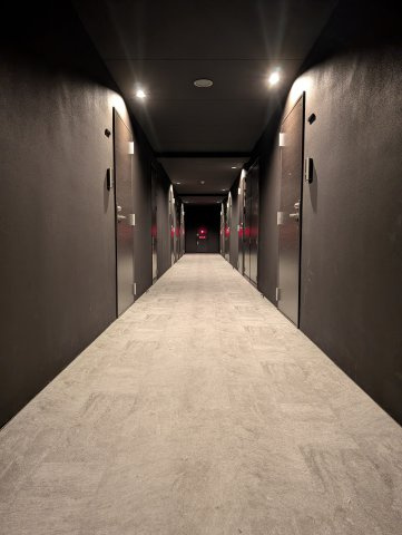 CREST西新のロビー