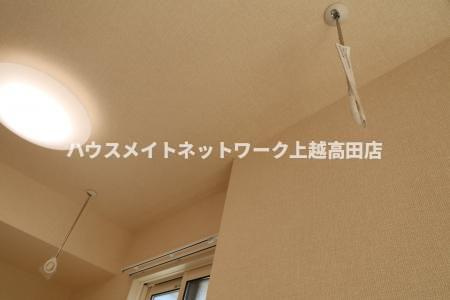 レフィナード Ｂのその他|室内物干し