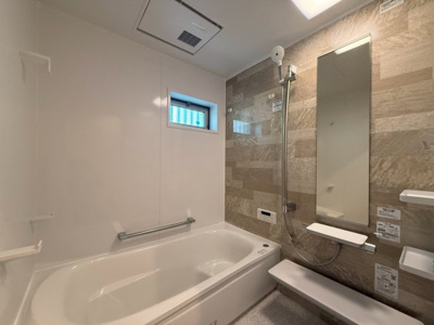 【浴室】 | 杉並区桃井二丁目戸建 | コンパクトで使いやすいお風呂です