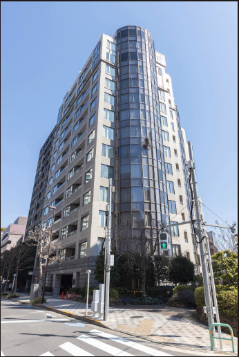 ★仲介手数料無料★シエルトーレ三番町(三番町の高台に立地　1階に交番併設）の外観