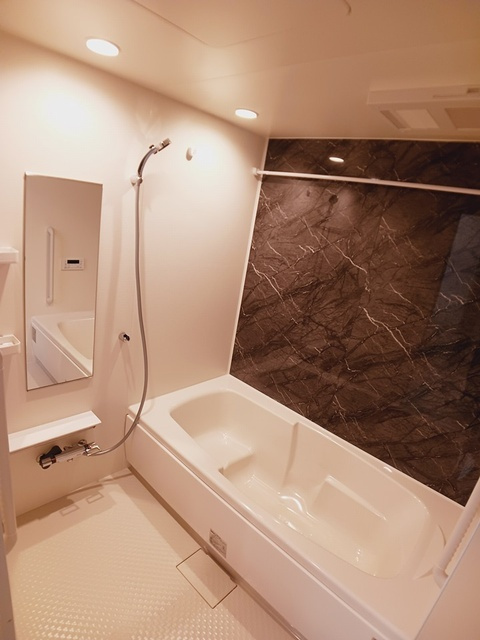 ラピス　リジェールの浴室