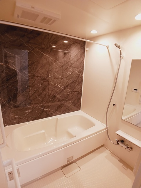 ラピス　リジェールの浴室