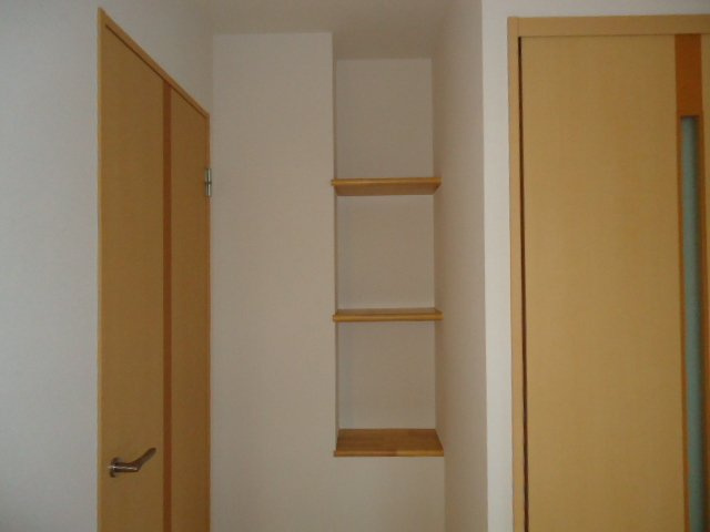 エクセルハイムのその他|リビング棚