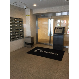 【エントランス】