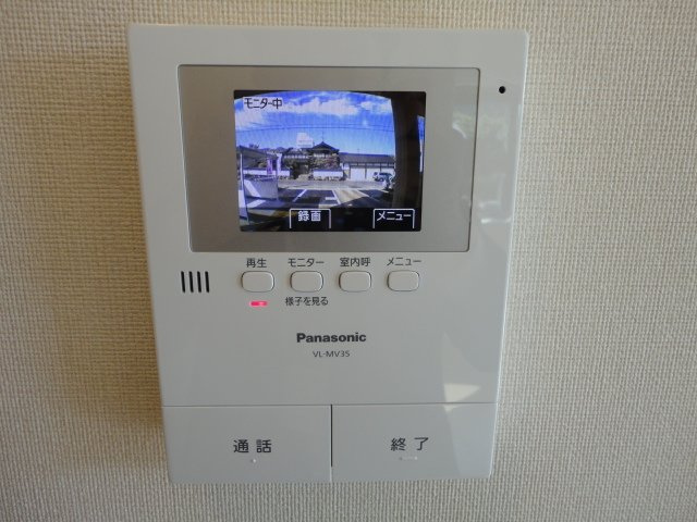 カレント中央の内装|カメラ付インターホン
