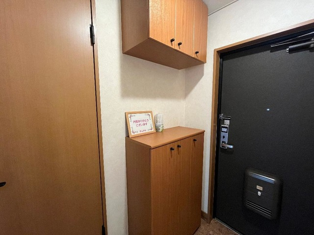 エクセレンス小森野の玄関|シューズボックス付きの玄関です☆