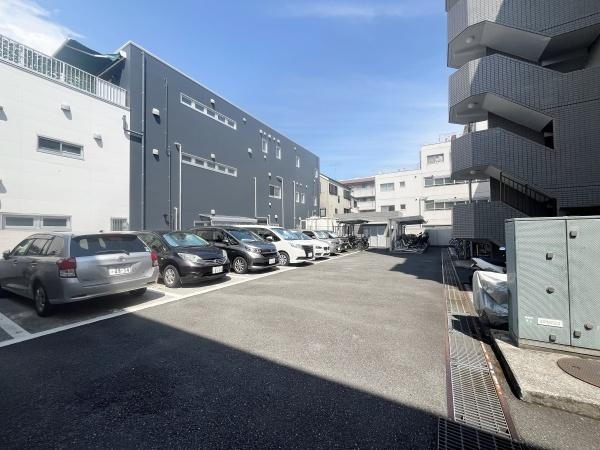 エンゼルハイム大森南の駐車場|空き状況に関しましてはお気軽にお問合せ下さいませ。
