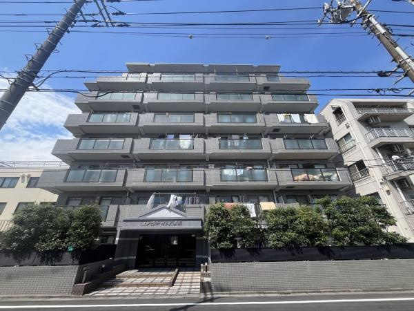 【外観】 | エンゼルハイム大森南 | 日が当たり、あたたかながらもスタイリッシュなたたずまいです！