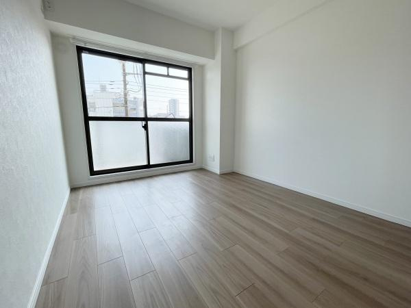 エンゼルハイム大森南の洋室|日当たりが良く気持ちの良い居室です♪