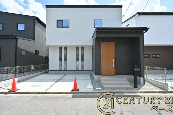 橿原市葛本町 ２号地 ／新築一戸建の駐車場|■現地撮影写真■駐車スペース２台分完備！