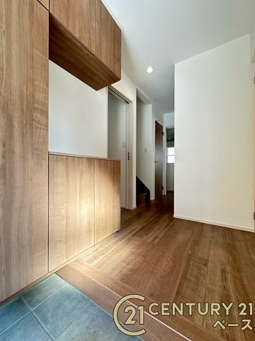 ファーストタウン大野 １号棟 ／新築一戸建の内装|■現地撮影写真■こちらは玄関から見た廊下部分です！