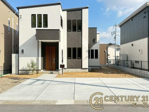 ファーストタウン大野 １号棟 ／新築一戸建の駐車場|■現地撮影写真■駐車スペースは３台分完備！来客時なども安心です！