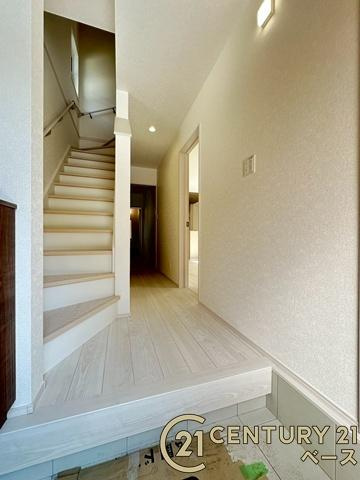 ファーストタウン大野 ２号棟 ／新築一戸建の内装|■現地撮影写真■こちらは玄関から見た廊下部分です！