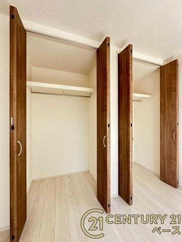 ファーストタウン大野 ２号棟 ／新築一戸建の収納|■現地撮影写真■冬物のコートや季節のものなどたくさんしまえる広さ！
