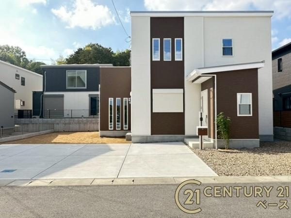 ファーストタウン大野 ５号棟 ／新築一戸建の外観|■現地撮影写真■次世代省エネルギーＳランク基準等級４をクリアしたお家です！グラスウールでお家丸ごと断熱！お気軽にお問い合わせください！