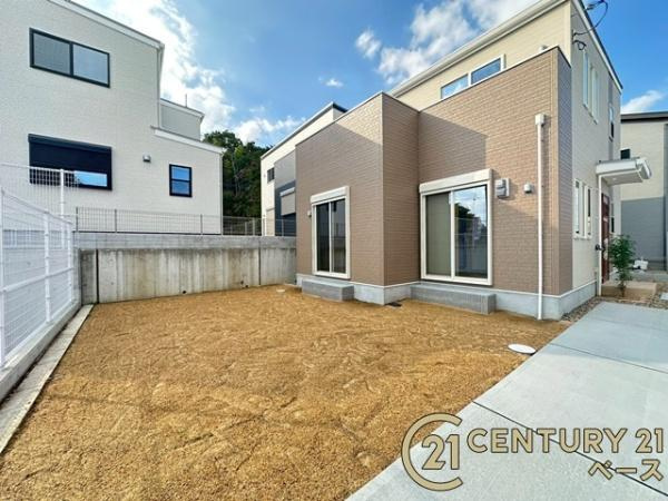 ファーストタウン大野 ６号棟 ／新築一戸建の庭|■現地撮影写真■多用途に使用可能！広々としたお庭があります！