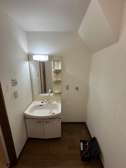 【独立洗面台】