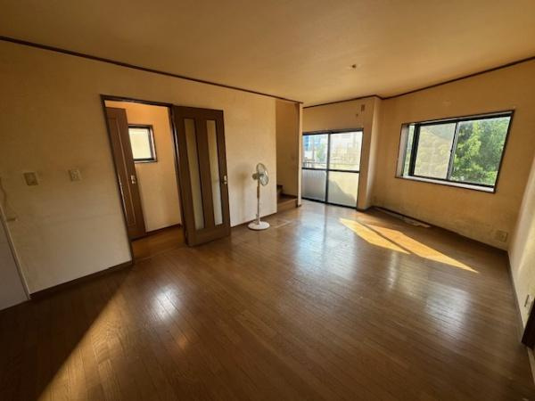 【居間・リビング】