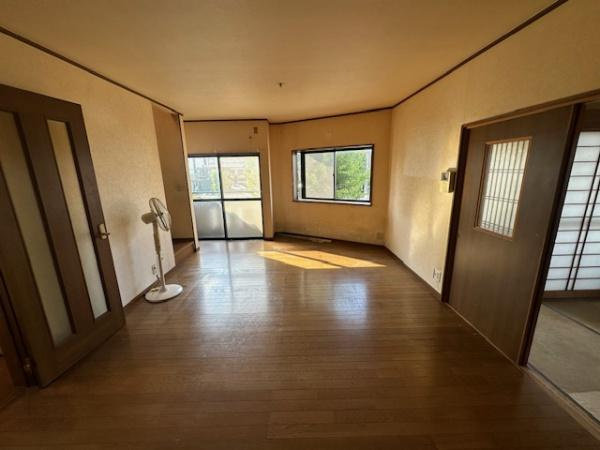 【居間・リビング】