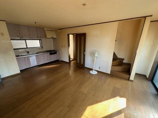 【居間・リビング】