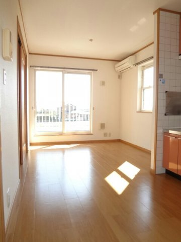 コート・サンモールの居間・リビング