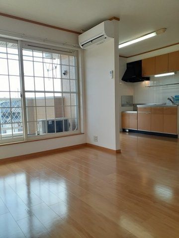 サンシャイン姫島Ａの居間・リビング