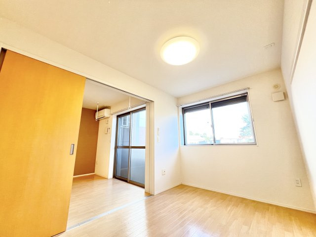 リバテンハイツの内装|※別部屋参考写真