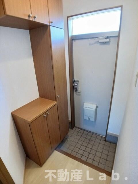 アーバン不知火Ⅶの玄関