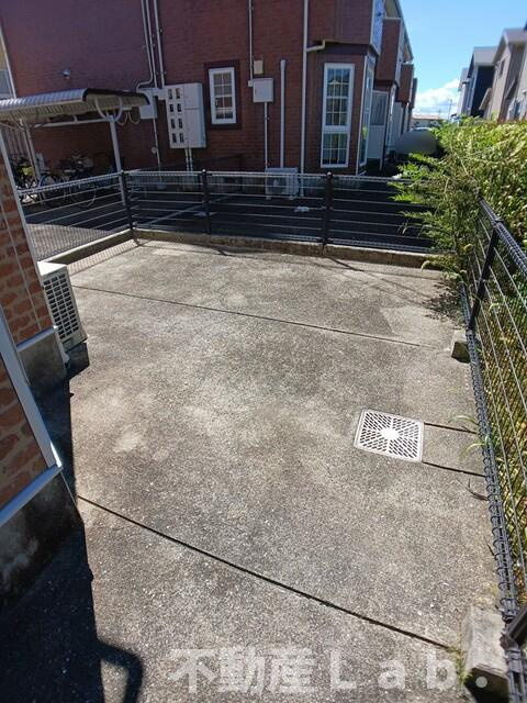 アーバン不知火Ⅶの庭