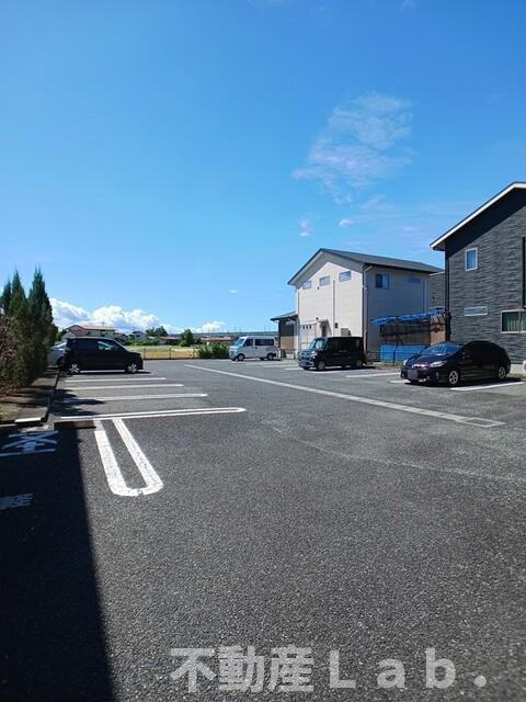 アーバン不知火Ⅶの駐車場