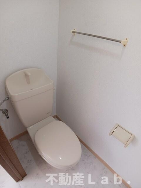 アーバン不知火Ⅶのトイレ